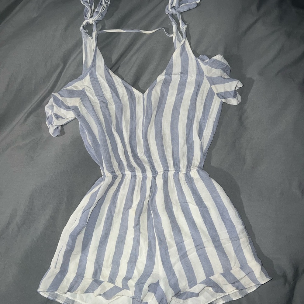 American Eagle and Aerie Lot - Picture 10 of 13